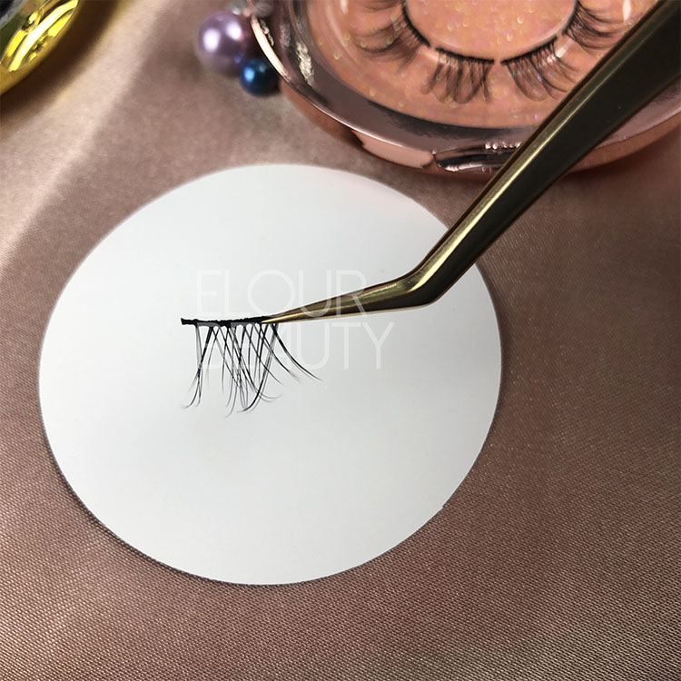 3d-effect-self-apply-cutting-eyelash-extensions-wholesale.jpg