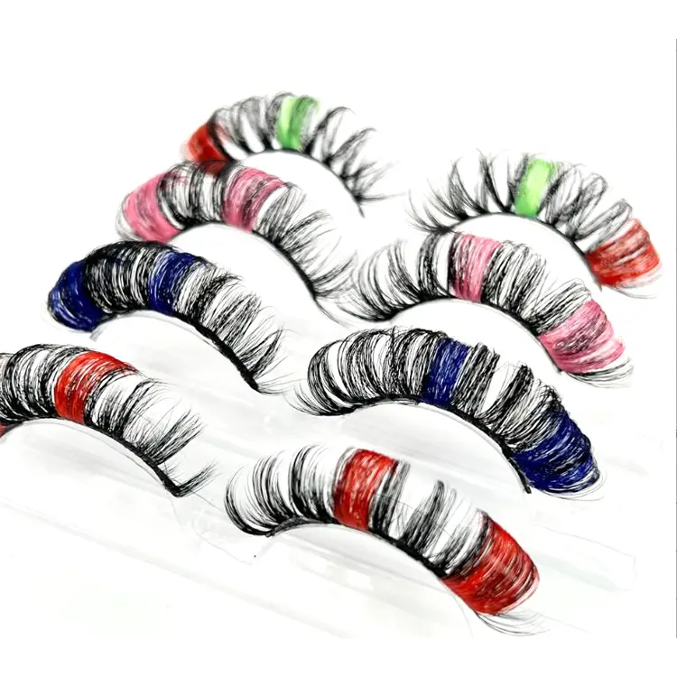 colored-volume-Russian-lashes.webp